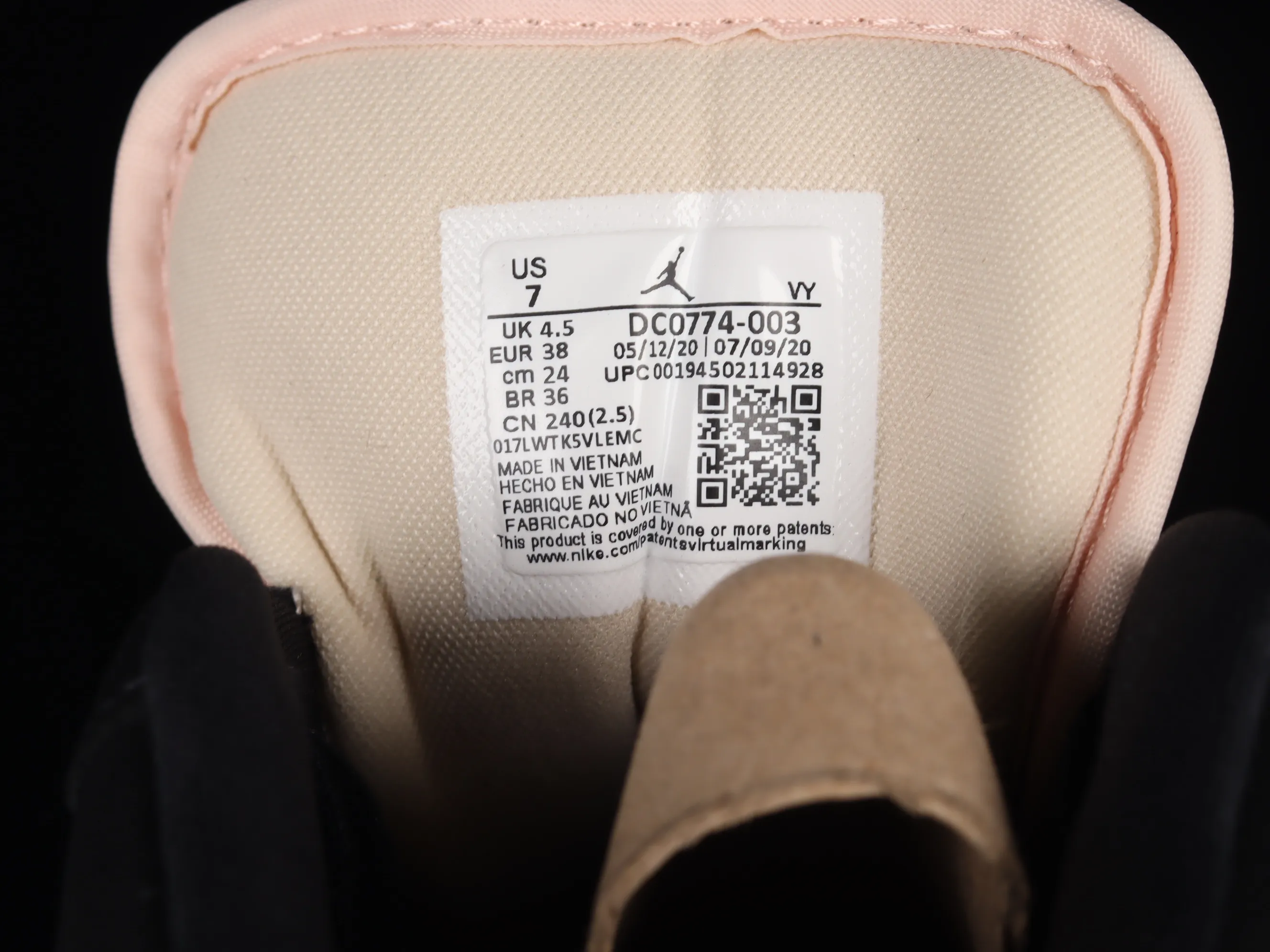 All categories Air Jordan Jordan series basketball shoes Air Jordan 1 Low G version pure original Air Jordan 1 Low AJ1 Joe 1 black powder low-top basketball shoes DC0774-003